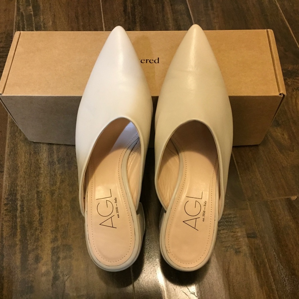 AGL Off white mules size 39.5